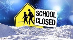 Picture of school closed signage.
